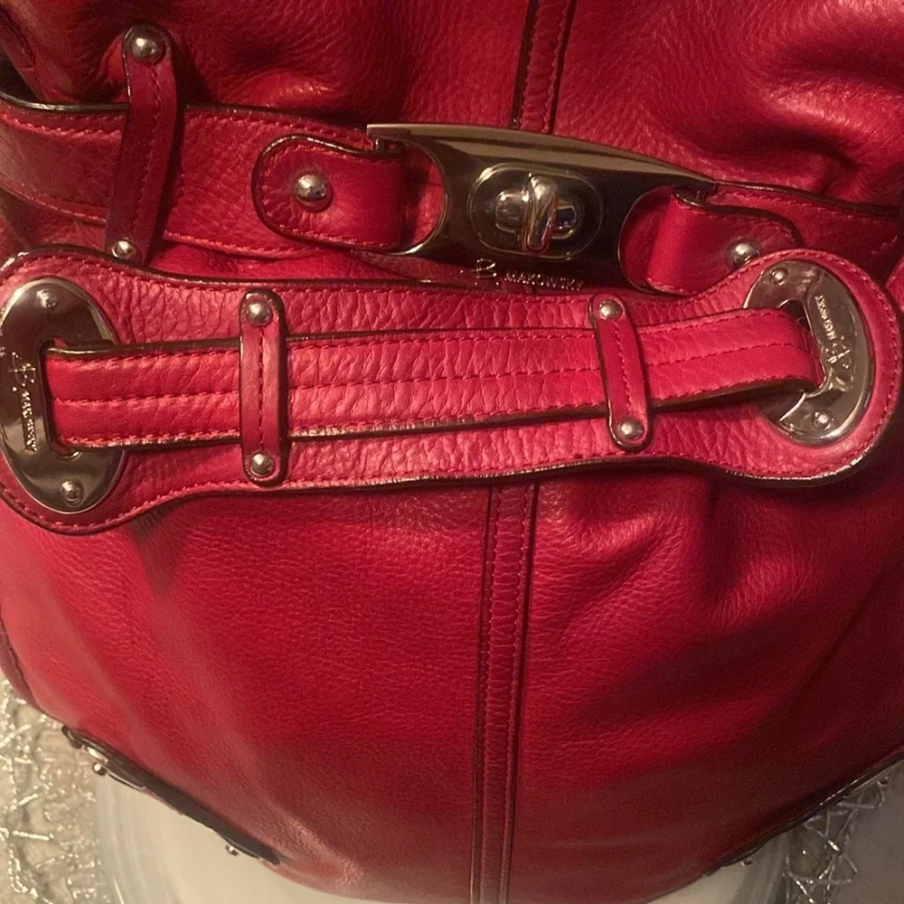 B. Makowsky cranberry red Shoulder bag! EUC! - Picture 5 of 16